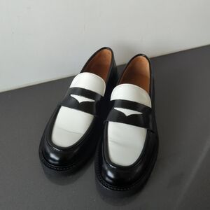 THURSDAY Black Penny Platform Loafers Black White Chunky Lug Size 8.5 Worn Once!